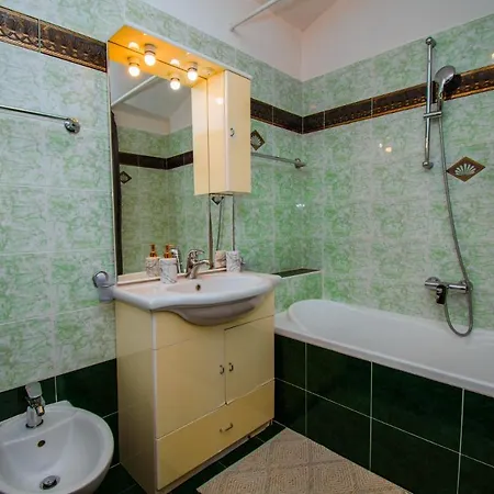 Natalia With Private Pool Near The Sea Villa Pula