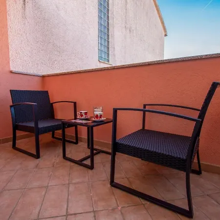 Villa Natalia With Private Pool Near The Sea Pula