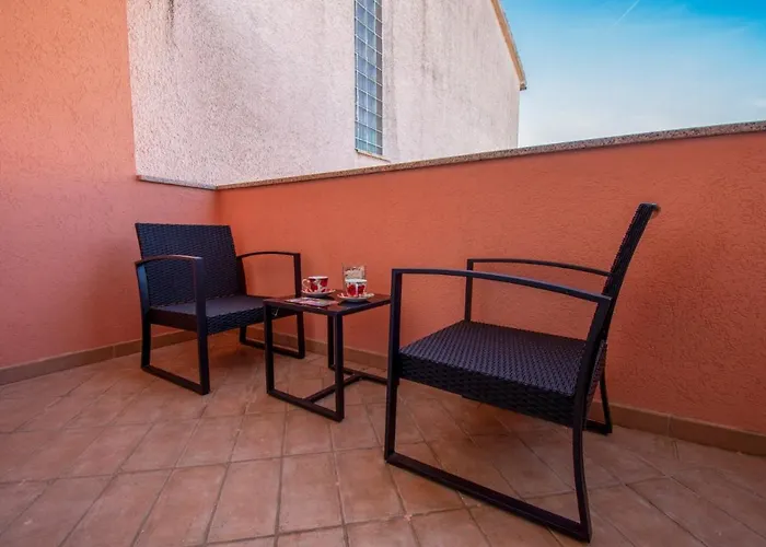 Вилла Natalia With Private Pool Near The Sea Пула