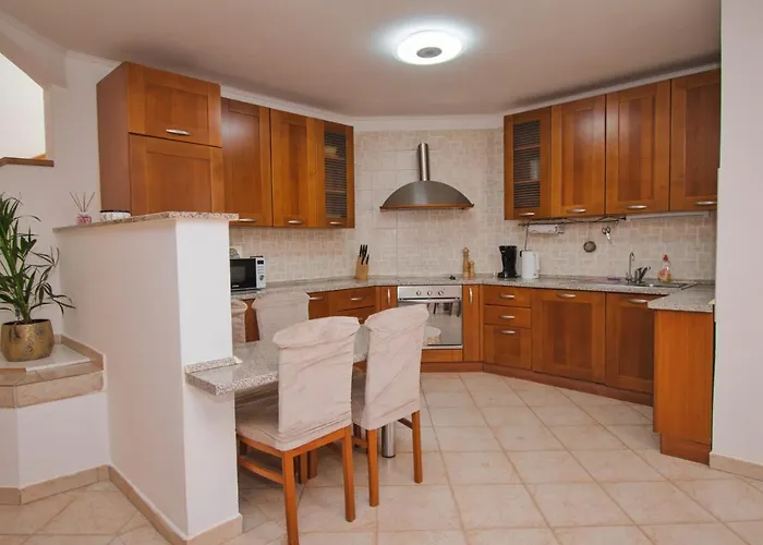 Willa Natalia With Private Pool Near The Sea