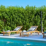 Villa Natalia Near The Sea - By Istrabook Willa *