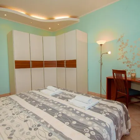 Natalia With Private Pool Near The Sea * Пула